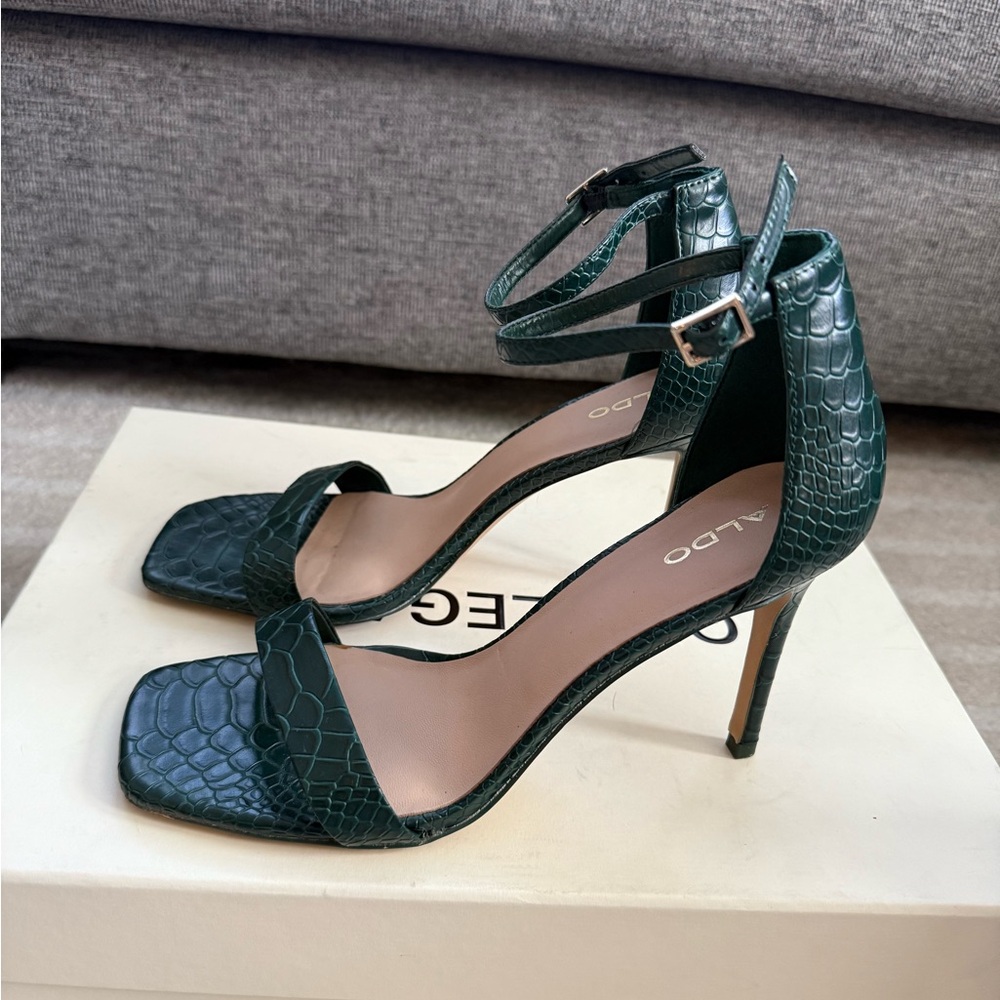 ALDO Green Croc-Embossed Women's Heels